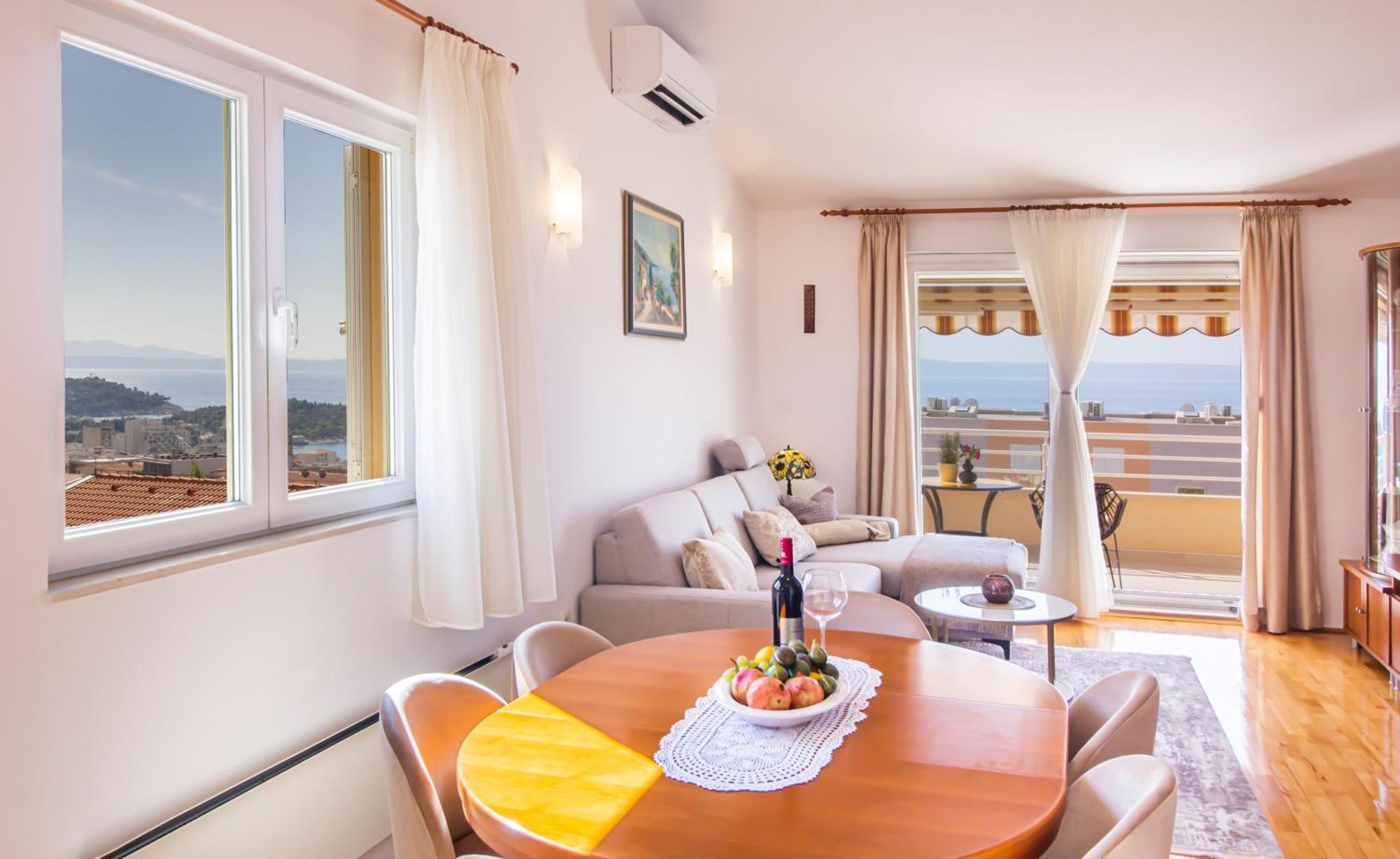 Apartment Anita With Amazing Sea View Макарська Екстер'єр фото